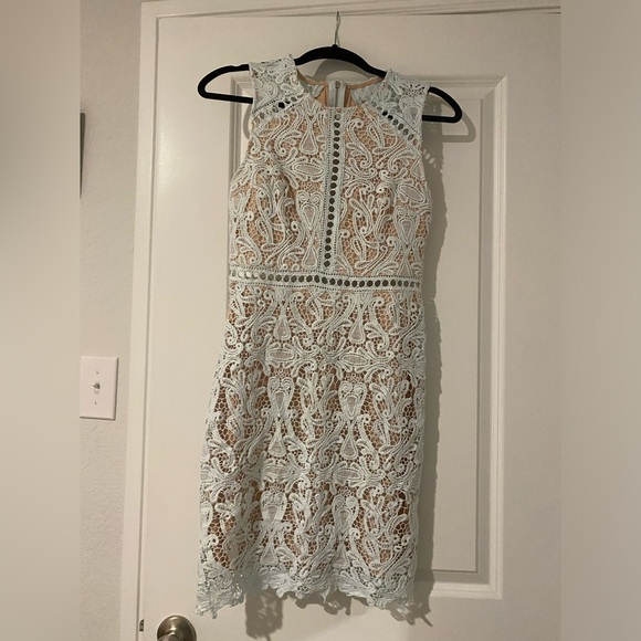 Lulus Dresses & Skirts - Lace Lulu’s Dress
